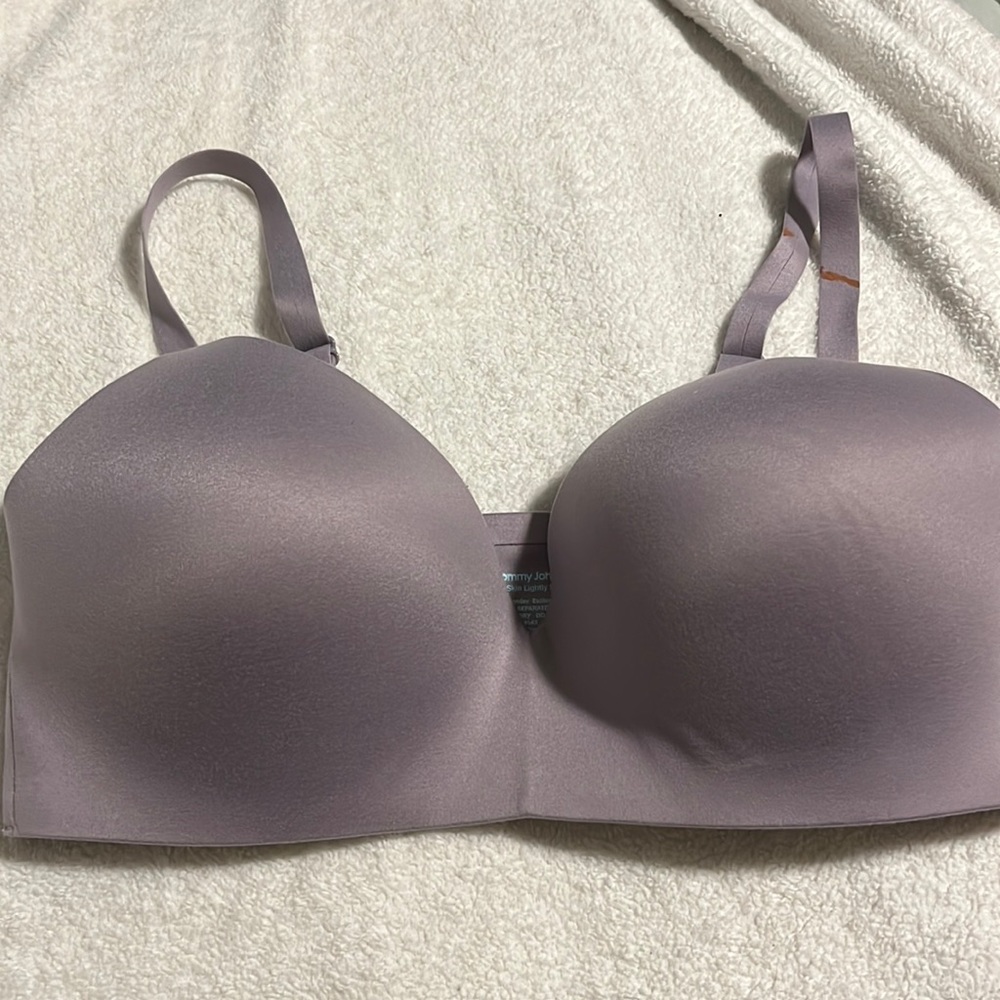 Tommy John second skin lightly lined wireless bra 36DD